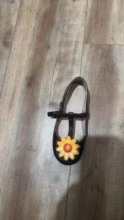 Shose size2 $3.00