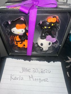 Hello kitty shakers