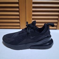 Nike Air Max 270 Triple Black Women's Sneaker * Size: 7.5