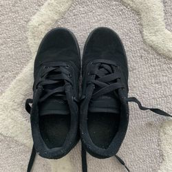 Heelys Size 2