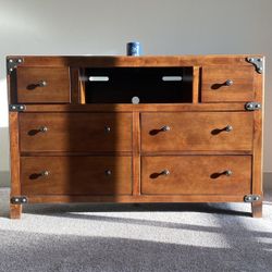 Wood Dresser 