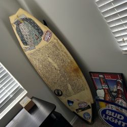 Surf Board 