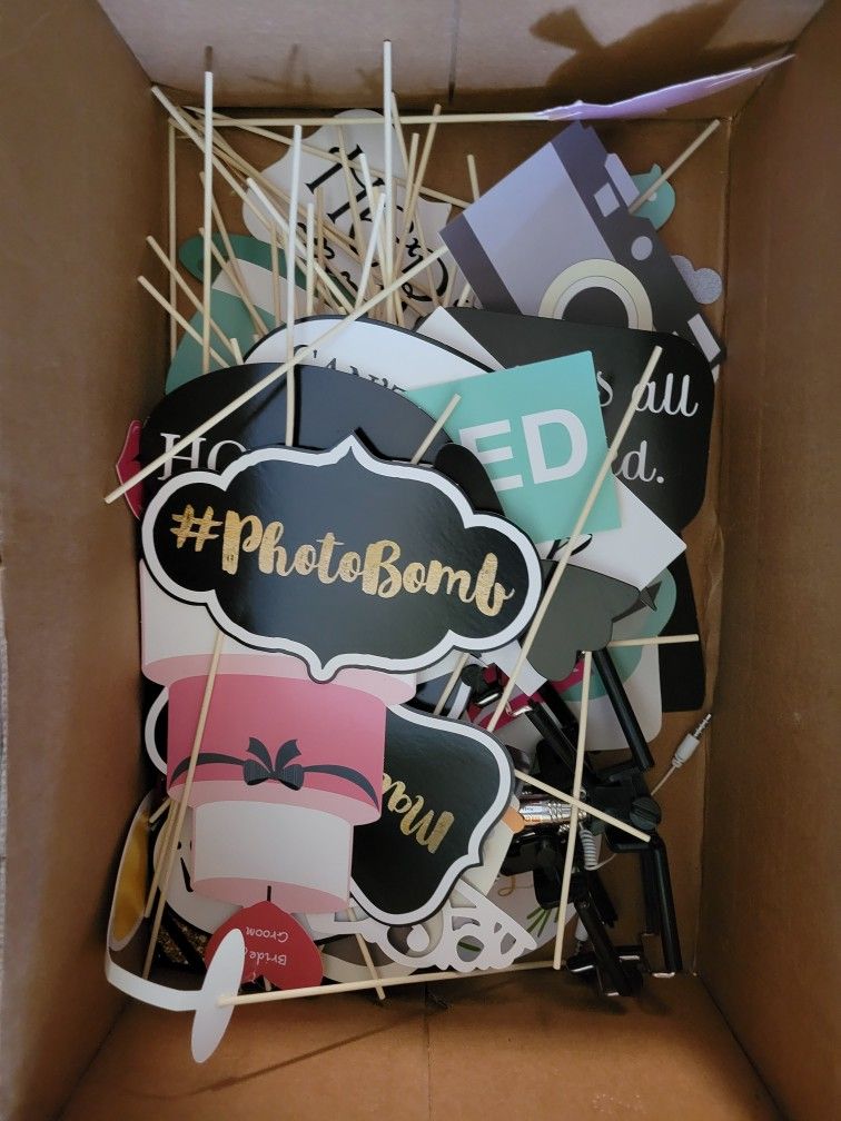 Photobooth Signs/Props For Weddings