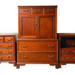 Antique Custom Solid Rosewood Bedroom Furniture Set: 2 Dressers, 2 Night stands, 1 Mirror. Great condition! 