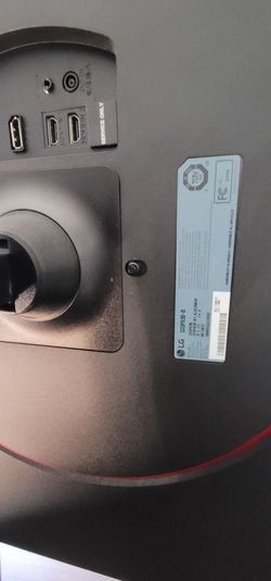 LG UltraGear 32" Gaming Monitor (32GP83B-B)
