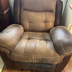 Recliner chair
