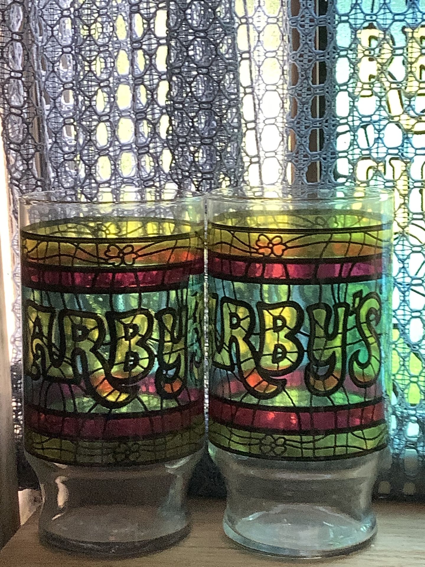 ARBYS STAINED GLASSES SET