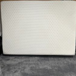Ashley Furniture Chime 10” Queen size Memory Foam Mattress