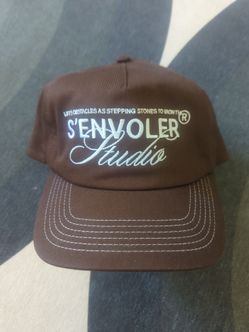 Senvoler hat