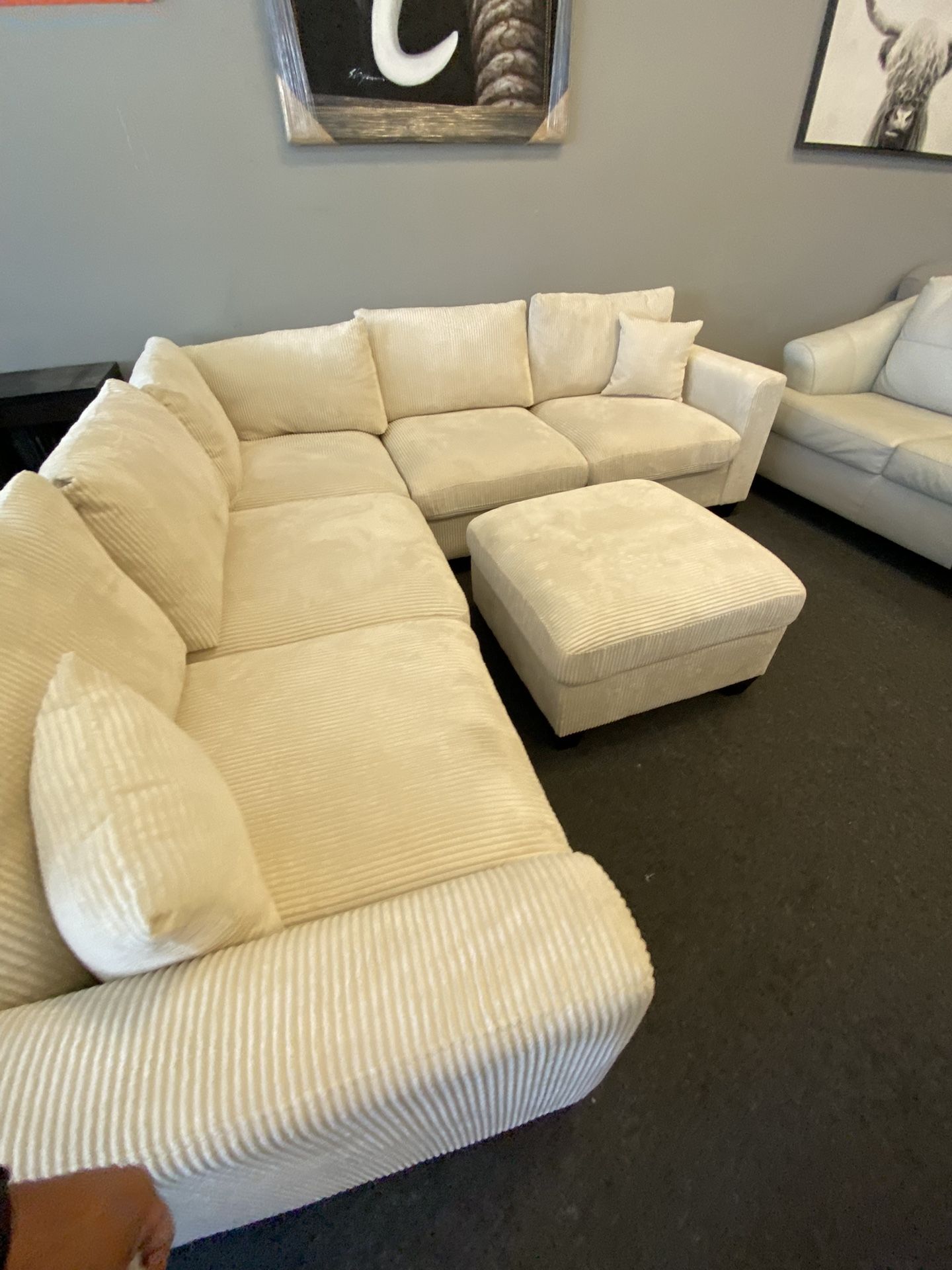 New Sealed Farmhouse Beige Ivory 4pc Sectional Compare To $899 On Wayfair Save Here At Lux