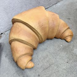 HUGE Croissant Bakery Display 23” Long! 