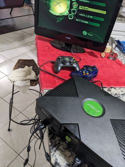 Xbox original video console HDMI 2 authentic CONTROLLERS no video games
