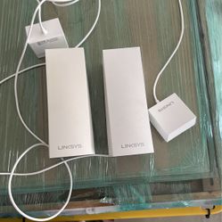 LINKSYS Router