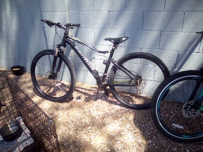 Specialized 27 Bike