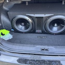 2 12in Rockford Fostgate P3’s