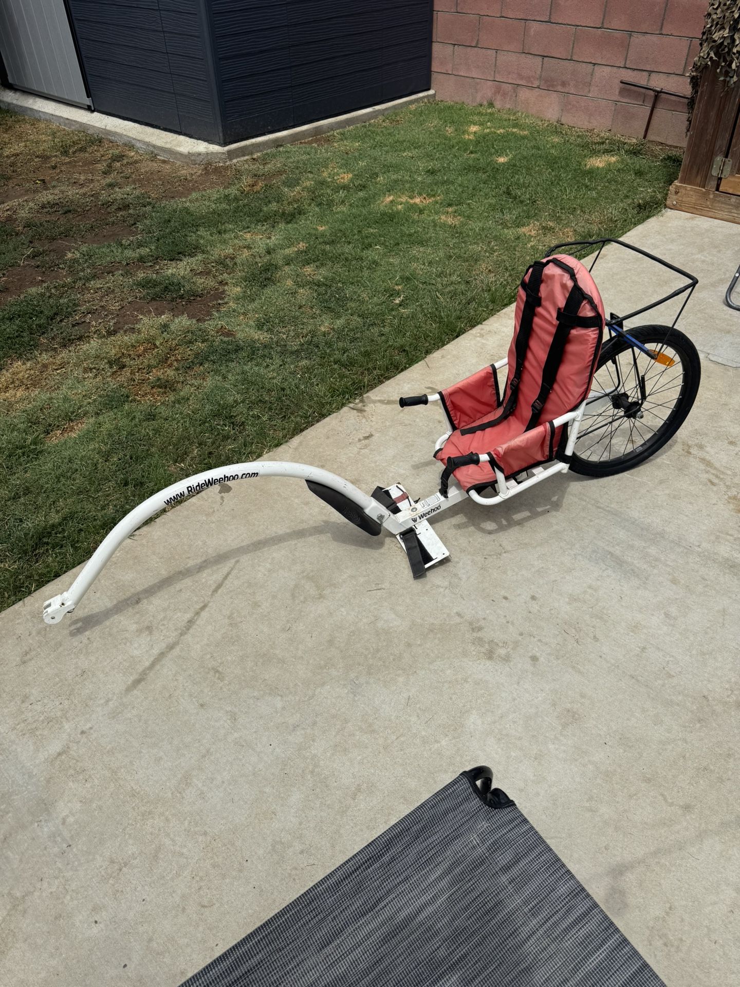WeeHoo Bike Trailer