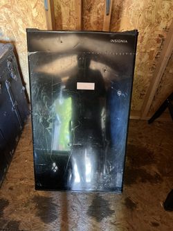 Insignia Mini Fridge