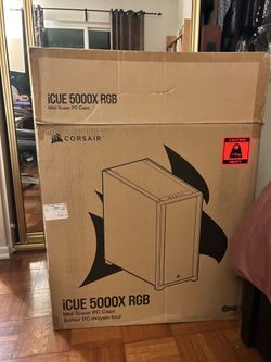 Corsair iCue 5000X RGB Mid-Tower PC Case