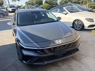 2025 Hyundai Elantra
