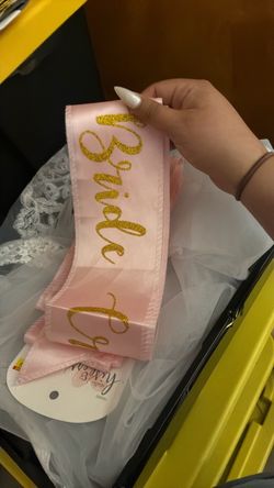 4 bride crew sash’s