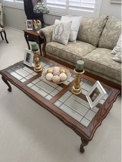 Set of 3 Thomasville oak tables