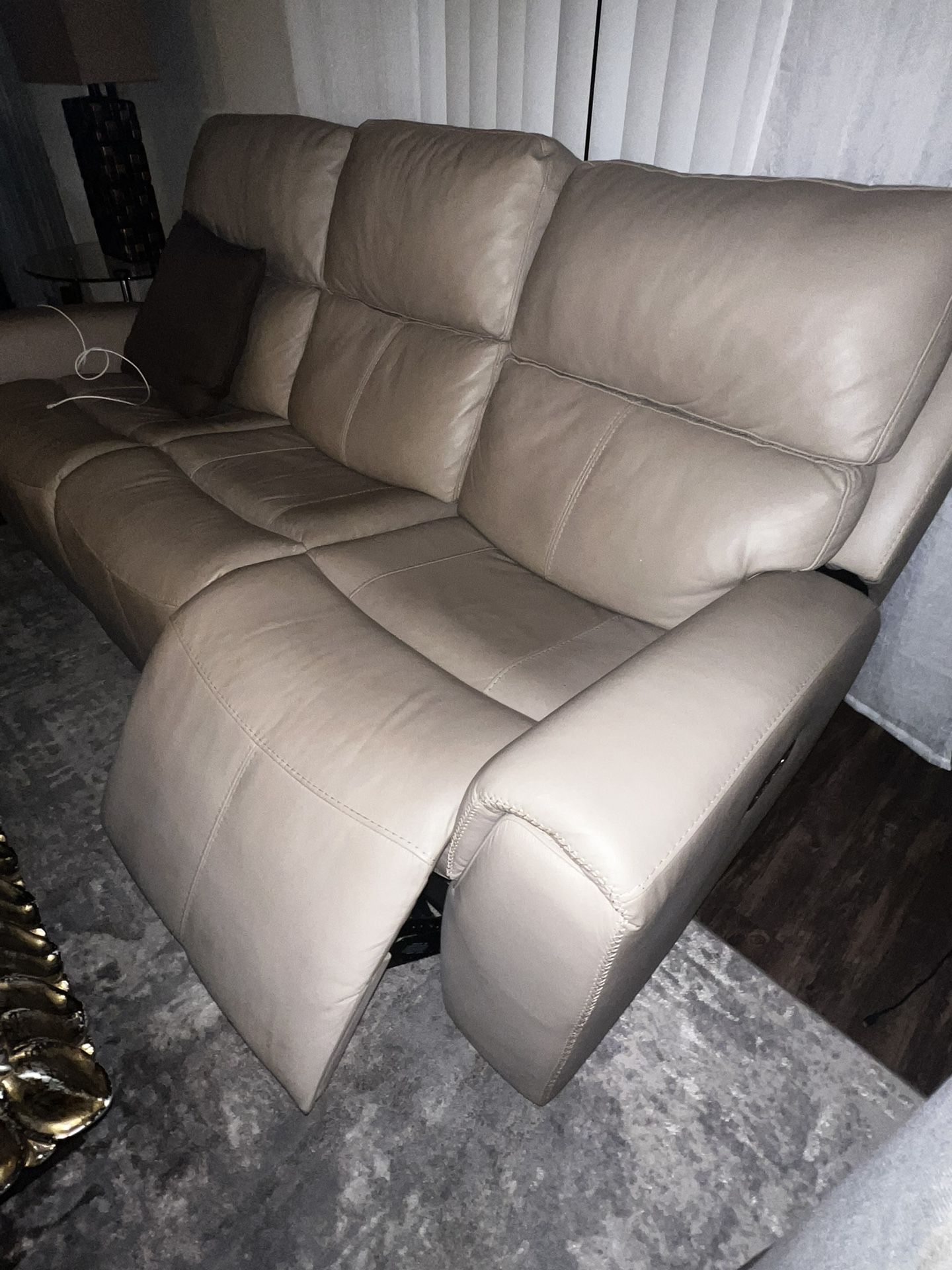 Reclining Leather Couch 