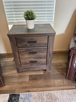 Night stand