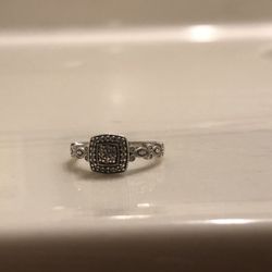 Ring size 6
