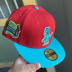 SIZE 7 3/8 EXCLUSIVE SOLD OUT HATS