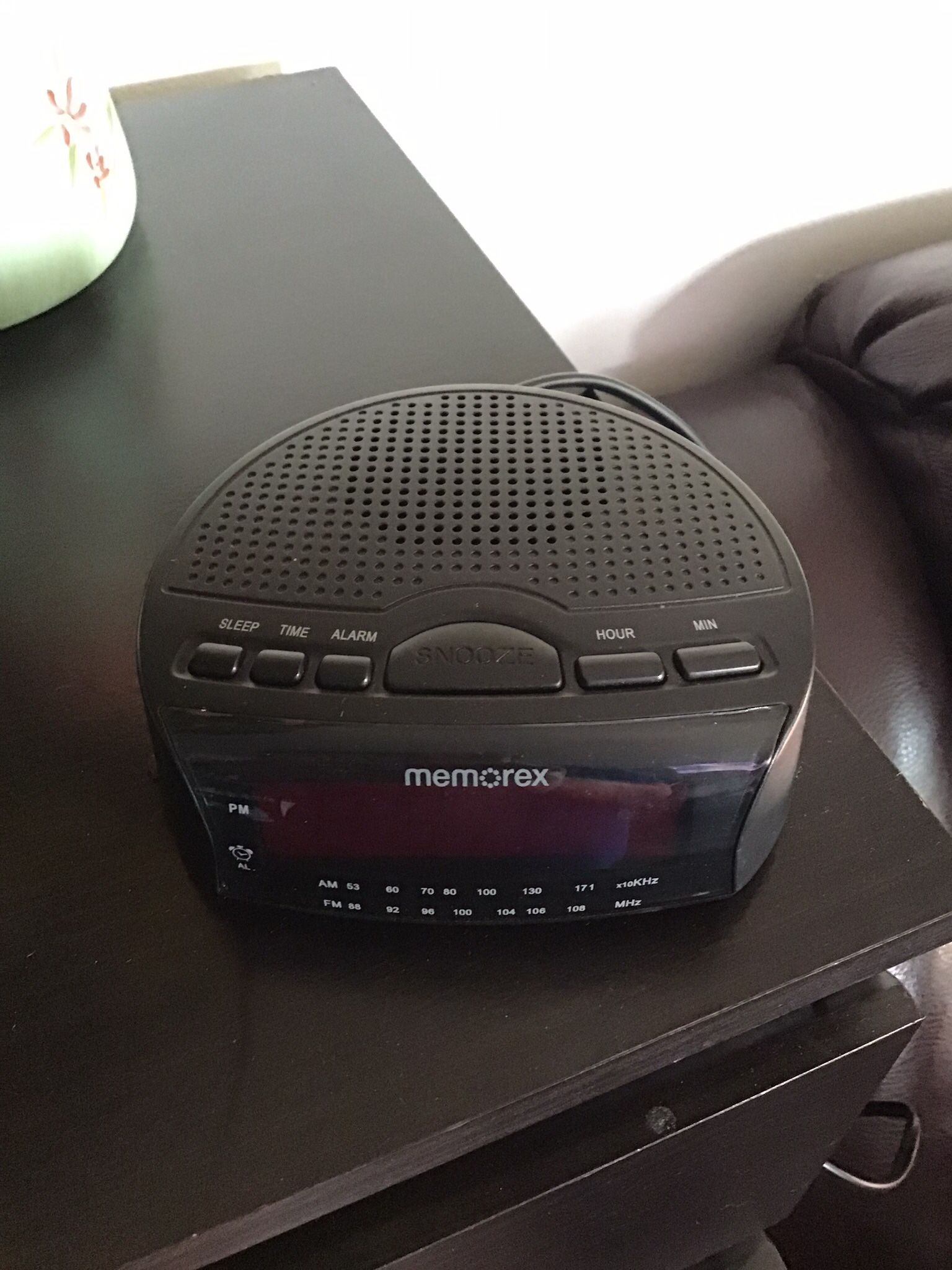 Memorex Am/Fm Alarm Clock Radio