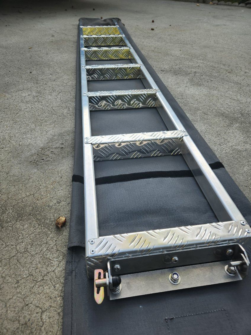 Aluminum Ladder