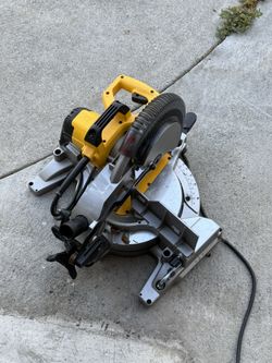 Dewalt Saw Dw713
