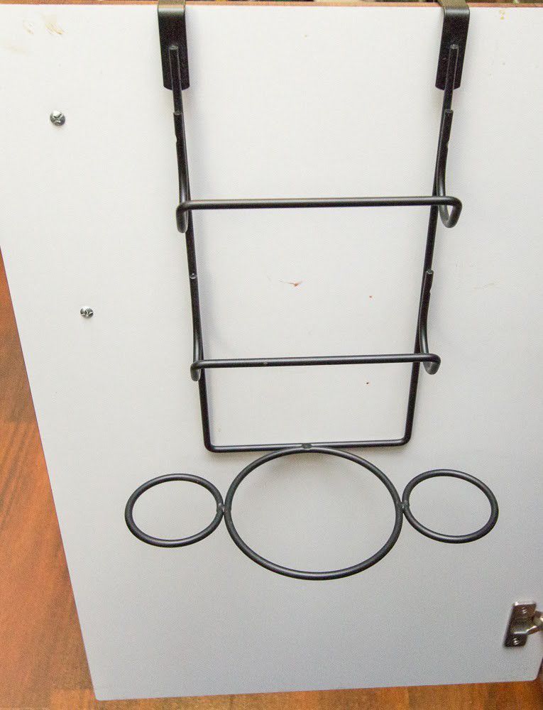 Cabinet door inner organizer rack

