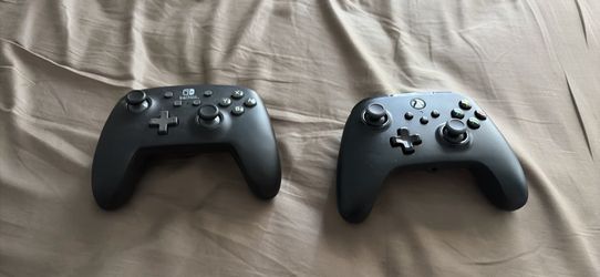 Switch controller and Xbox controller