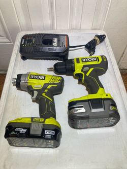 RYOBI Drill set
