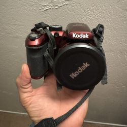 Kodak Digital Camera With Case