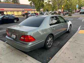 2003 Lexus LS 430