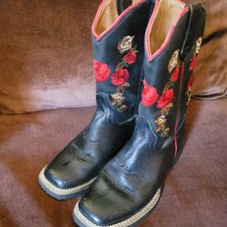 Red Roses Cowboy Boots For Little Girls - Botas Vaqueras Para Niña De Rosas Rojas