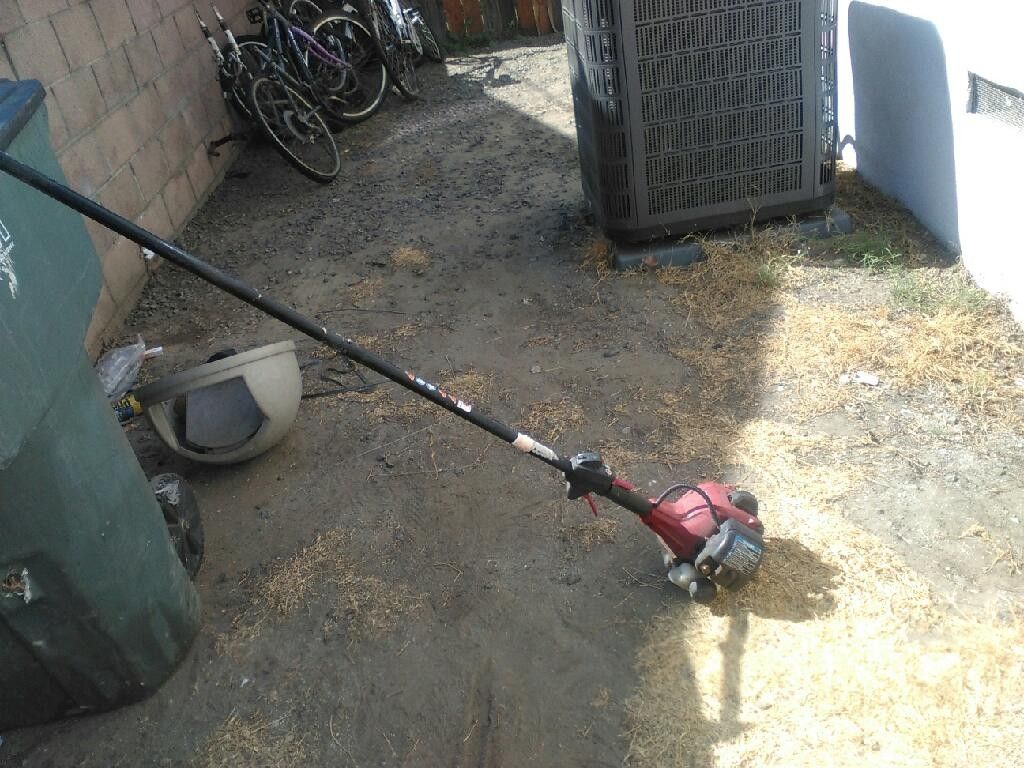 Toro weed eater(please read description)