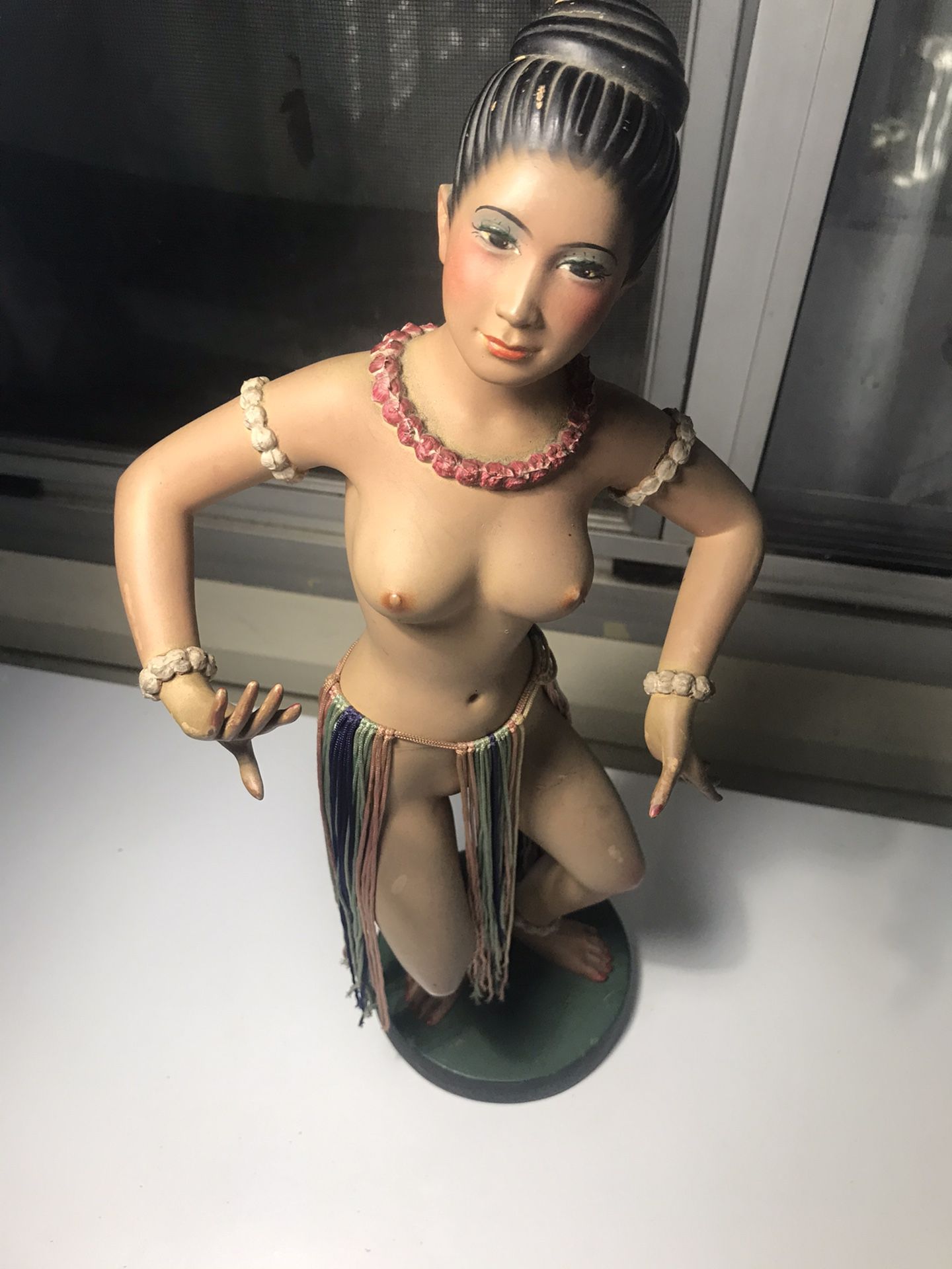 Classic Hawaiian dancer statue