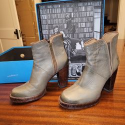 John Fluevog  Boots