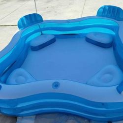 Family Pool 