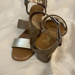 New Women Sandals