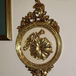 VINTAGE ORNATE 3D GOLD SYROCO MCMLXXVII MCM DART IND 7490 HANGING WALL ART PLAQUE PICTURE DECOR DISPLAY