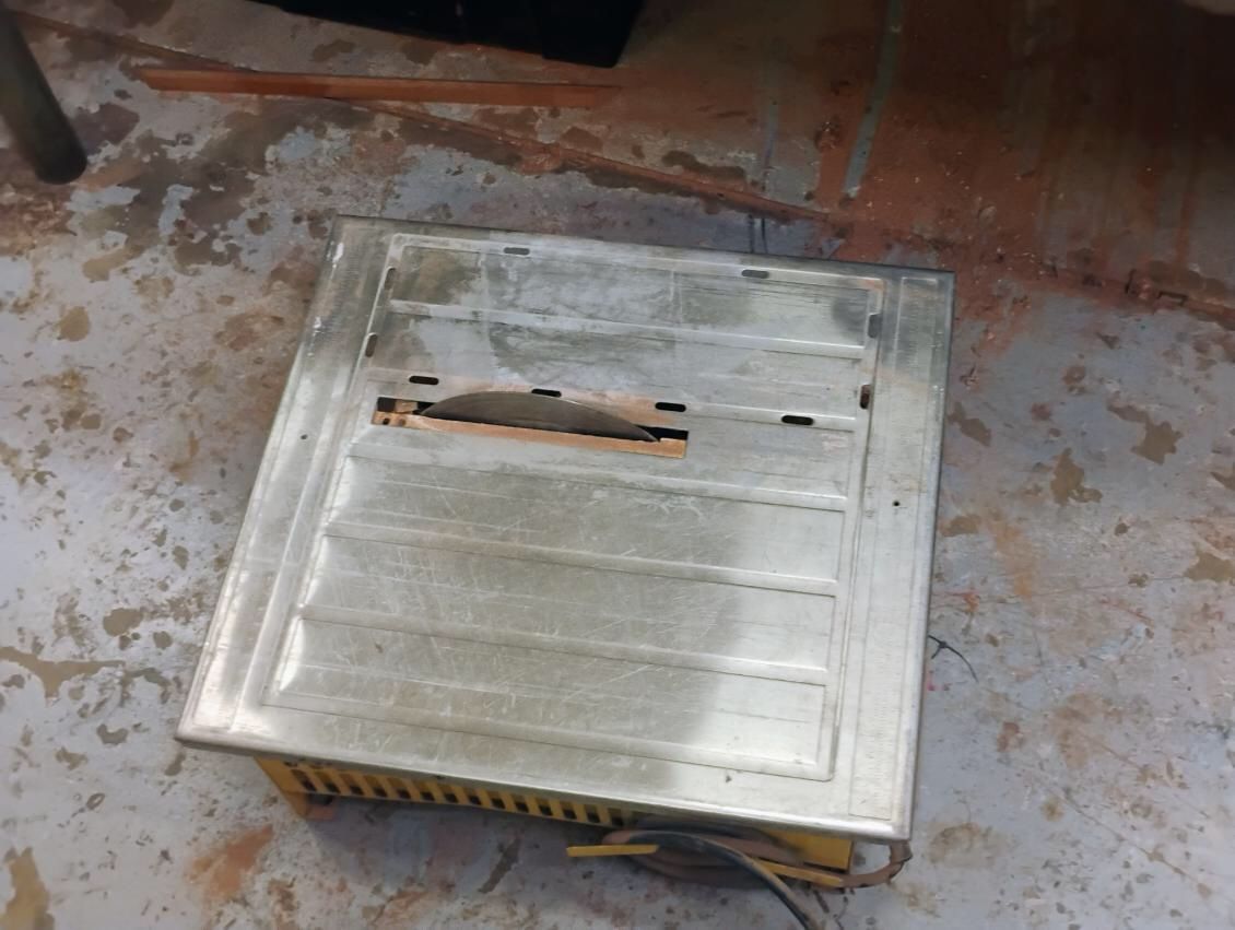 Tile Saw