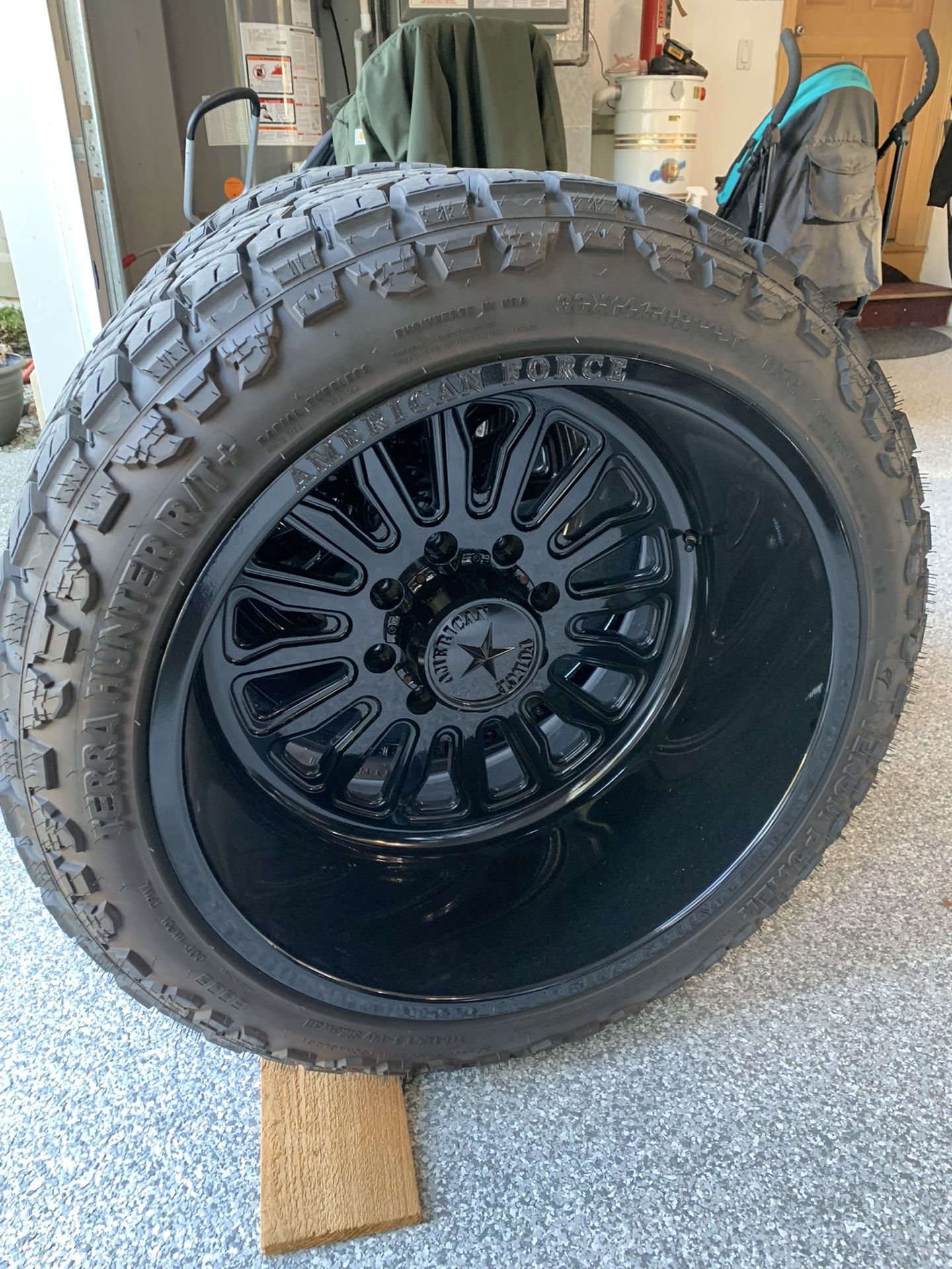 22x14 American Force Wheels And Tires