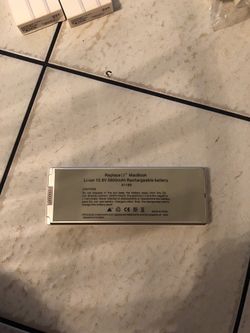 MacBook 13” rechargeable battery