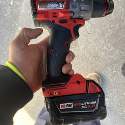 Drill Milwaukee M18