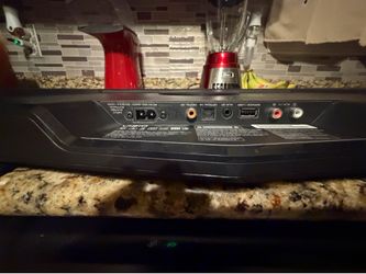 2015 Vizio sound bar with built in underneath subwoofer