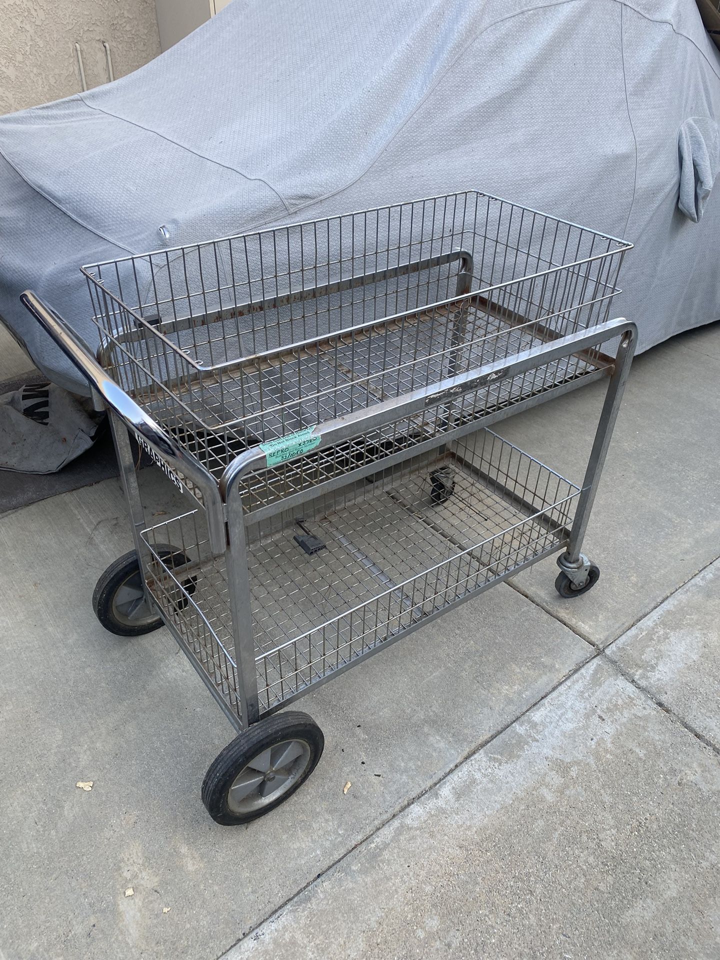 Metal Cart With Removable Baskets